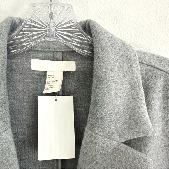 NWT H&M Gray Light-weight Long Coat - SIZE: 0 - Picture 7 of 7